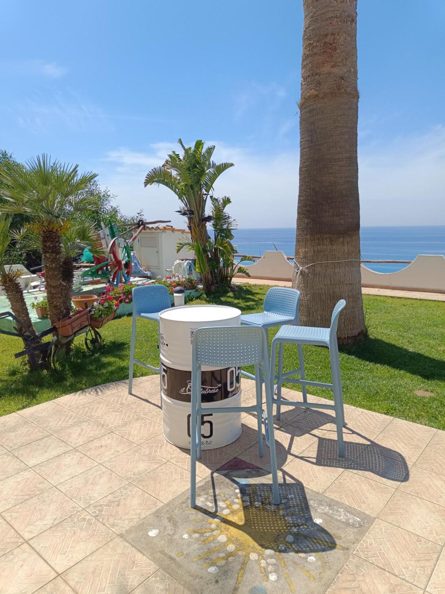 Apartamento Residenza Stefanelli Capo Vaticano Exterior foto
