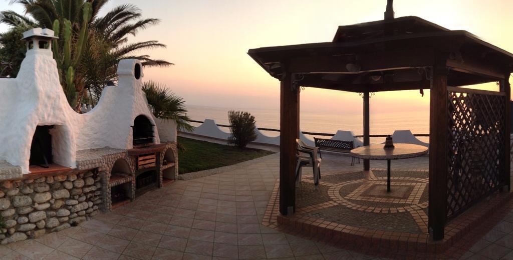 Apartamento Residenza Stefanelli Capo Vaticano Habitación foto