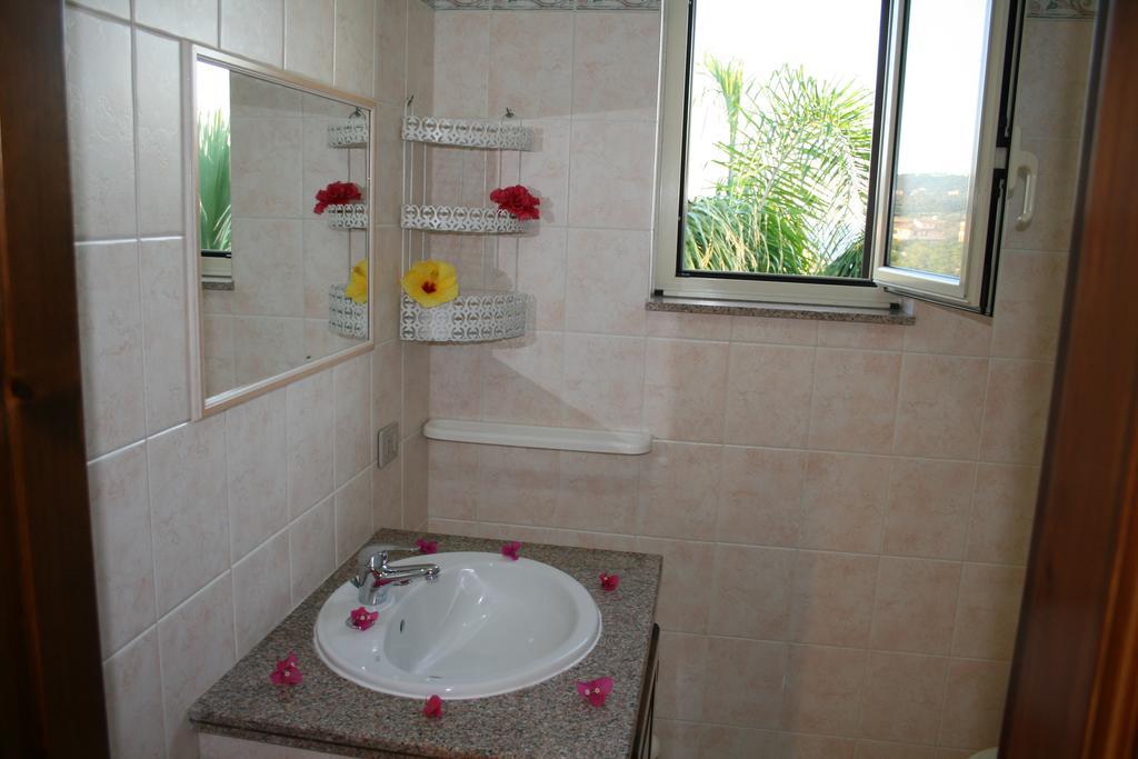 Apartamento Residenza Stefanelli Capo Vaticano Habitación foto