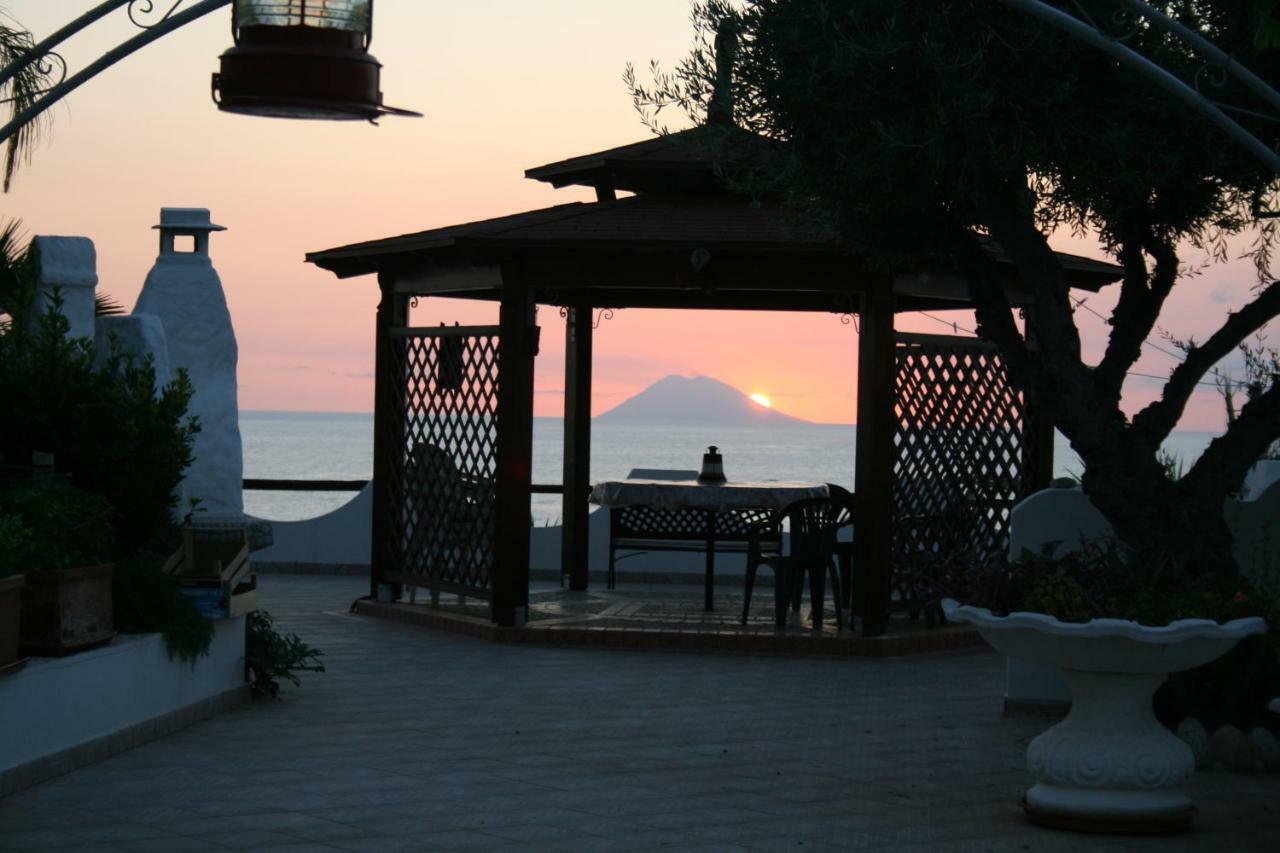 Apartamento Residenza Stefanelli Capo Vaticano Exterior foto